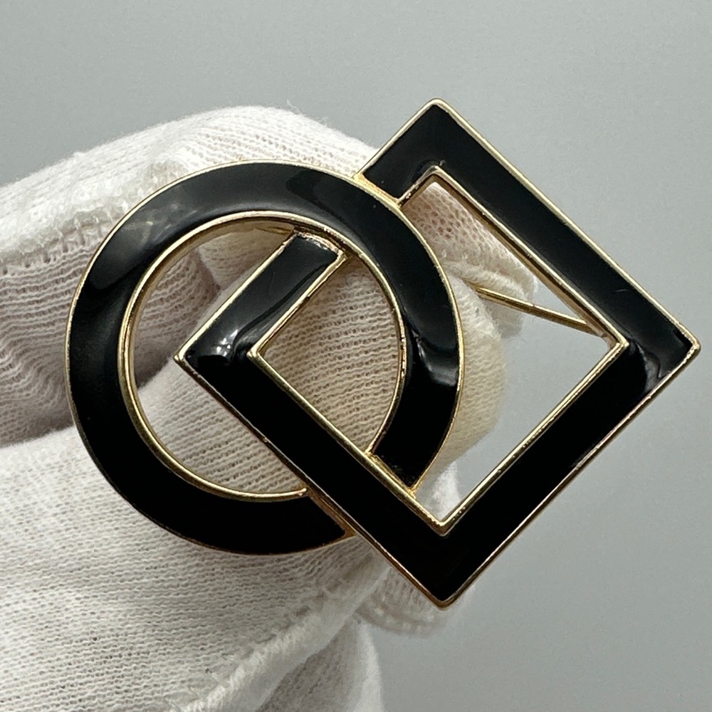 Vintage Trifari Circle Square Box Pin Brooch Black & Gold Modernist Shapes#616